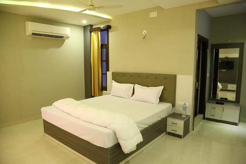 Hotel Hill Vista Udaipur Luaran gambar